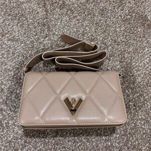 Chic Quilted Crossbody Bag in Taupe (A1)
